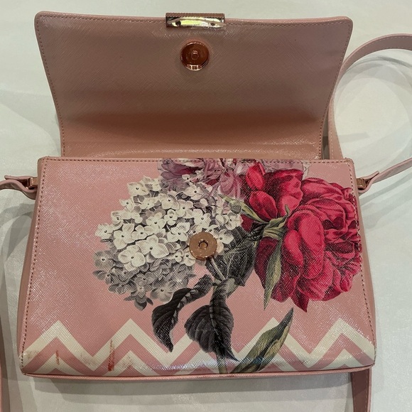 Ted Baker Floral Pink Crossbody Bag - Picture 7 of 15